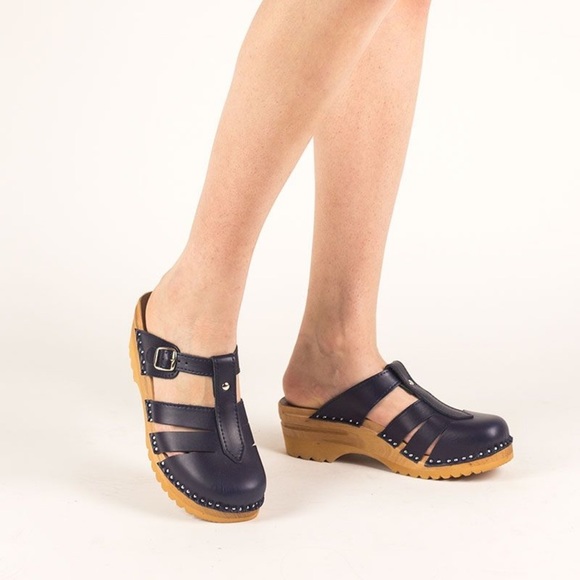 Troentorp Women's Båstad Wright Black Leather Clogs – Woven Design, Slip-Resistant